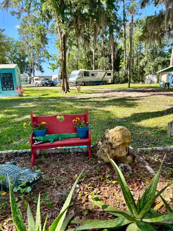 Inglis Lakeside RV Park - Inglis, FL (32)