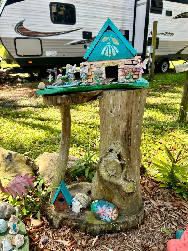 Inglis Lakeside RV Park - Inglis, FL (44)