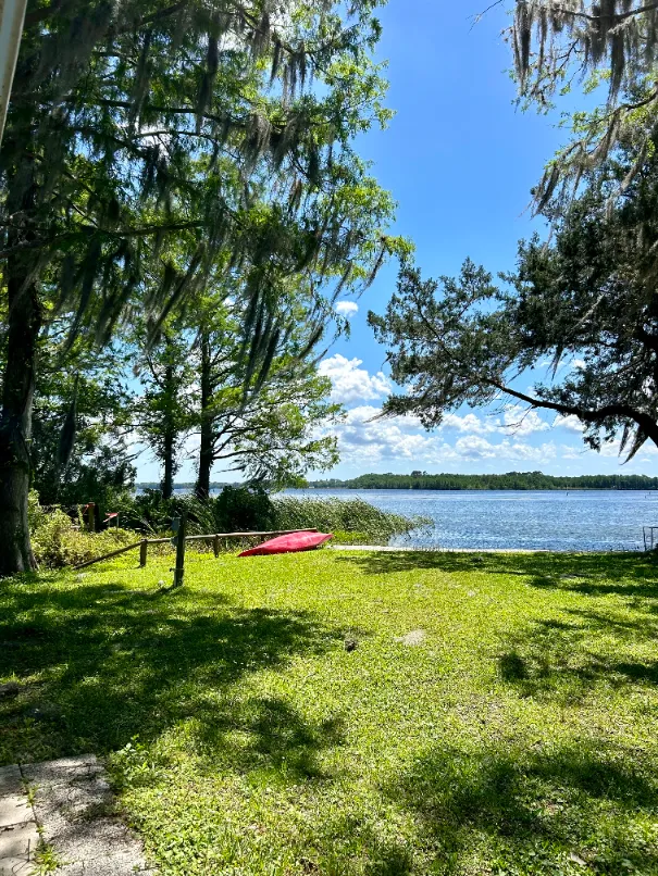 Inglis Lakeside RV Park - Inglis, FL (49)